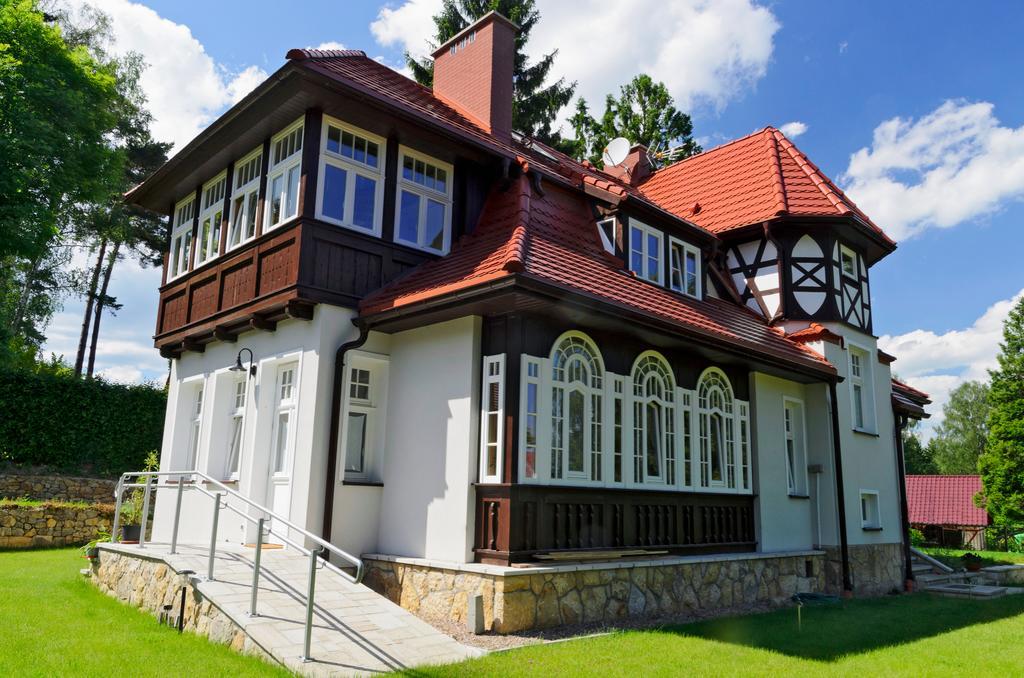 Villa Debowa Поляница-Здрой Екстериор снимка